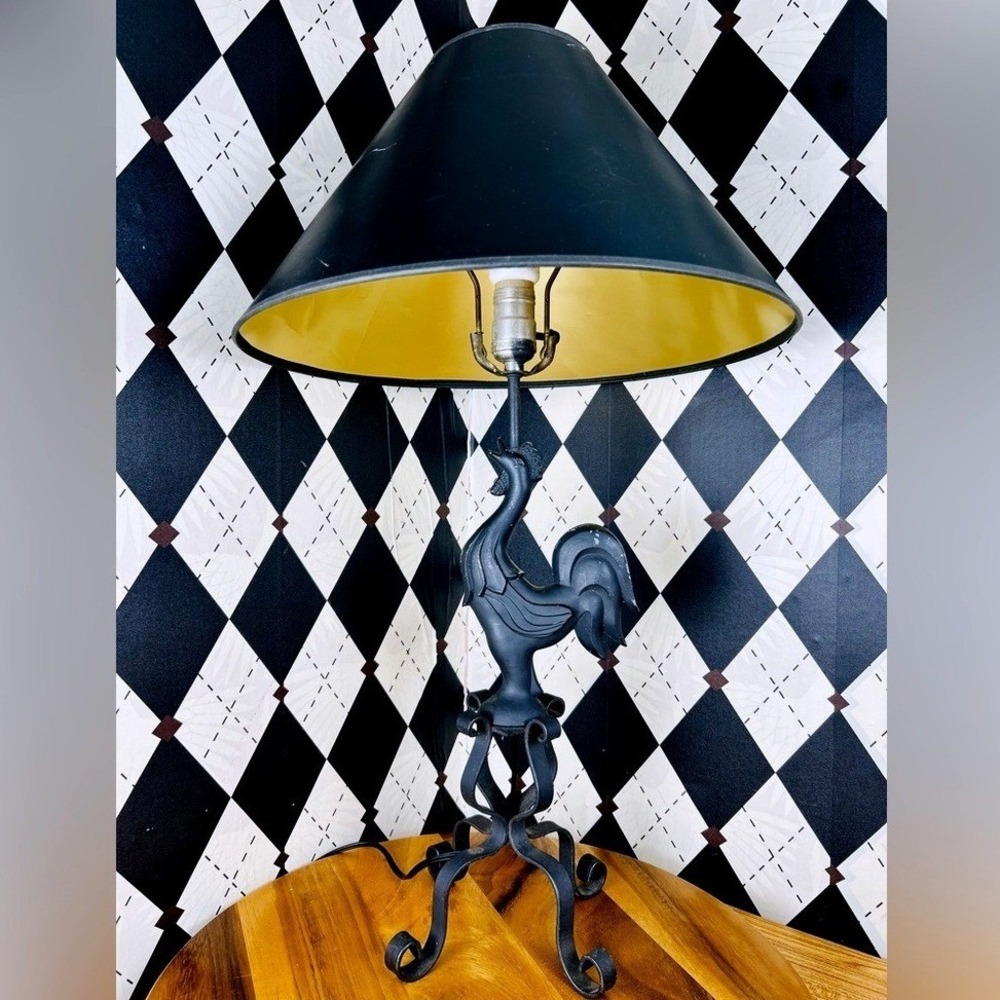 Wrought Iron Rooster Lamp French Country w/‎ Original Black Gold Shade Farmhouse - Picture 4 of 11